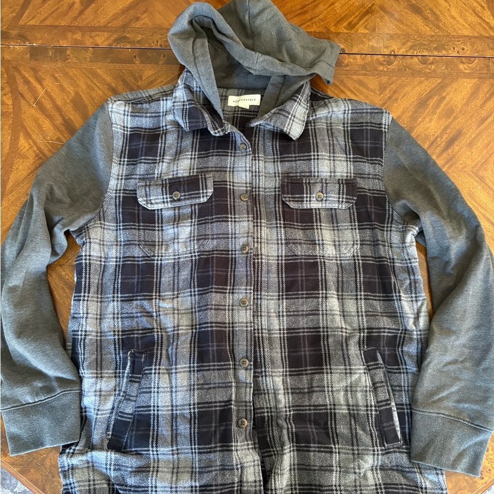 Aeropostale Black and Gray Plaid Shirt Jacket